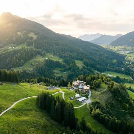 Holzhotel Forsthofalm Леоганг Екстер'єр фото