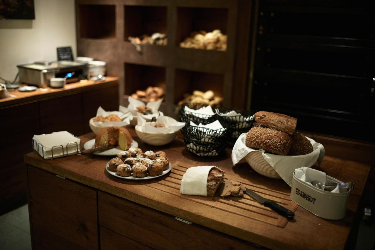 Holzhotel Forsthofalm Леоганг Екстер'єр фото