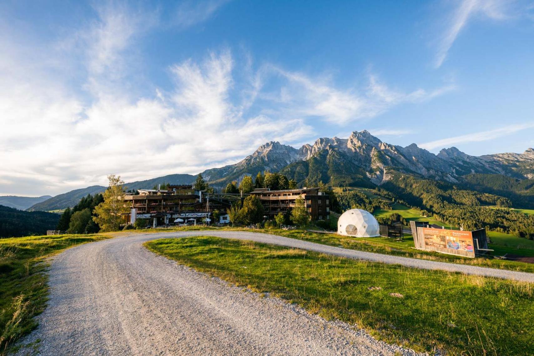 Holzhotel Forsthofalm Леоганг Екстер'єр фото