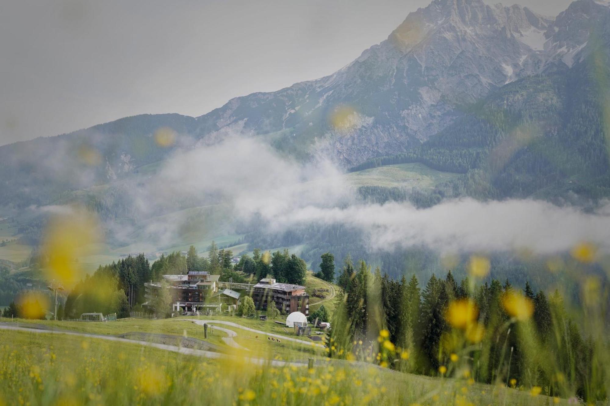 Holzhotel Forsthofalm Леоганг Екстер'єр фото