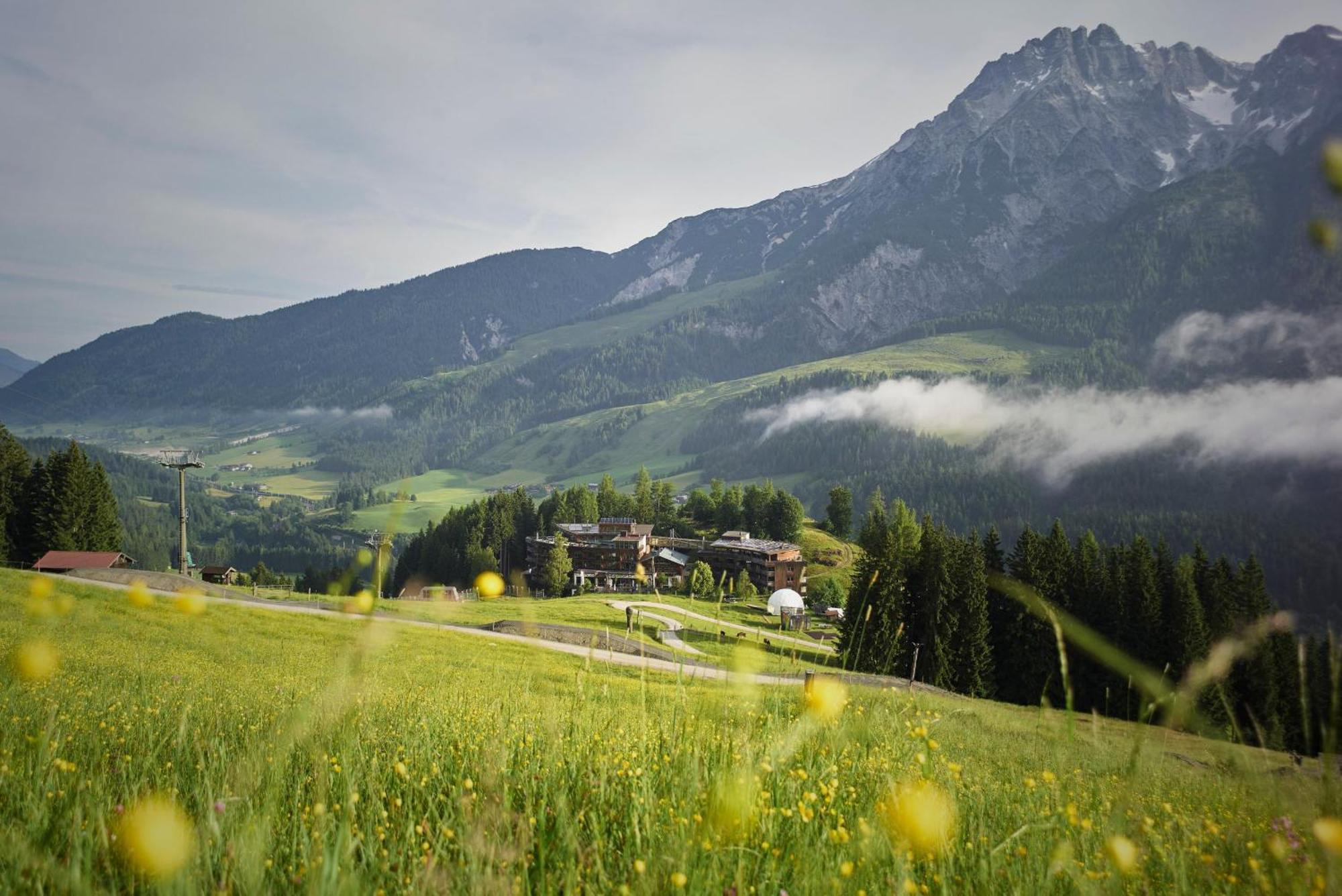 Holzhotel Forsthofalm Леоганг Екстер'єр фото