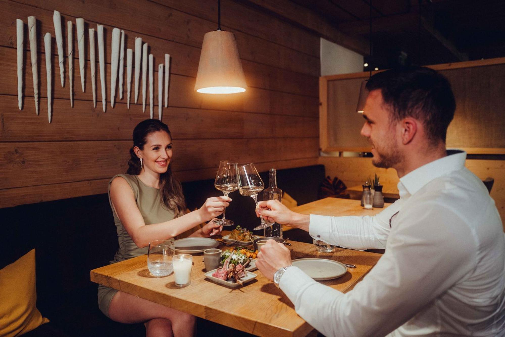 Holzhotel Forsthofalm Леоганг Екстер'єр фото