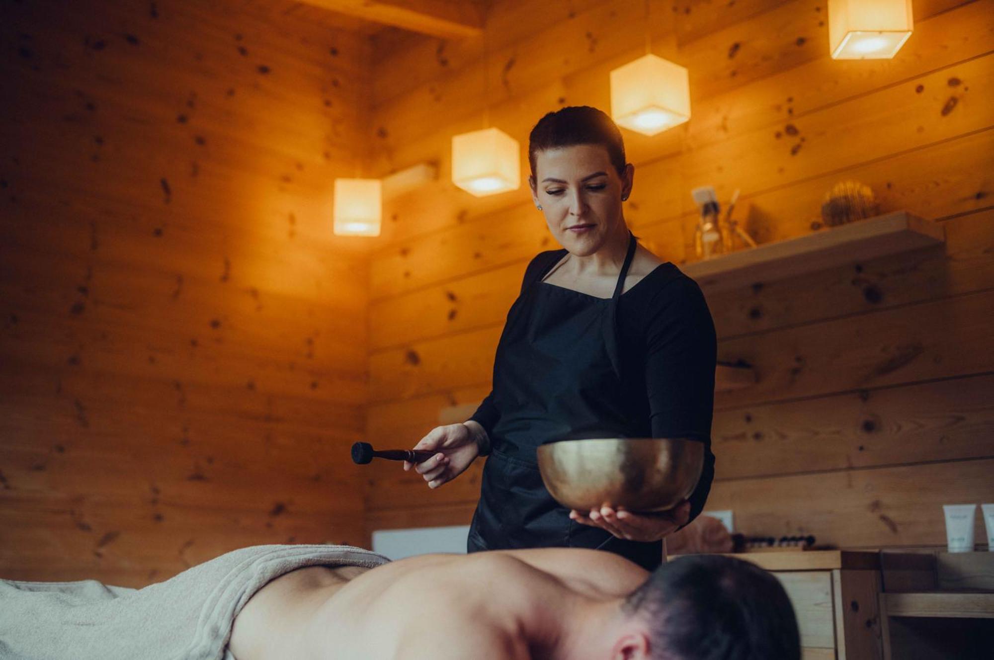 Holzhotel Forsthofalm Леоганг Екстер'єр фото